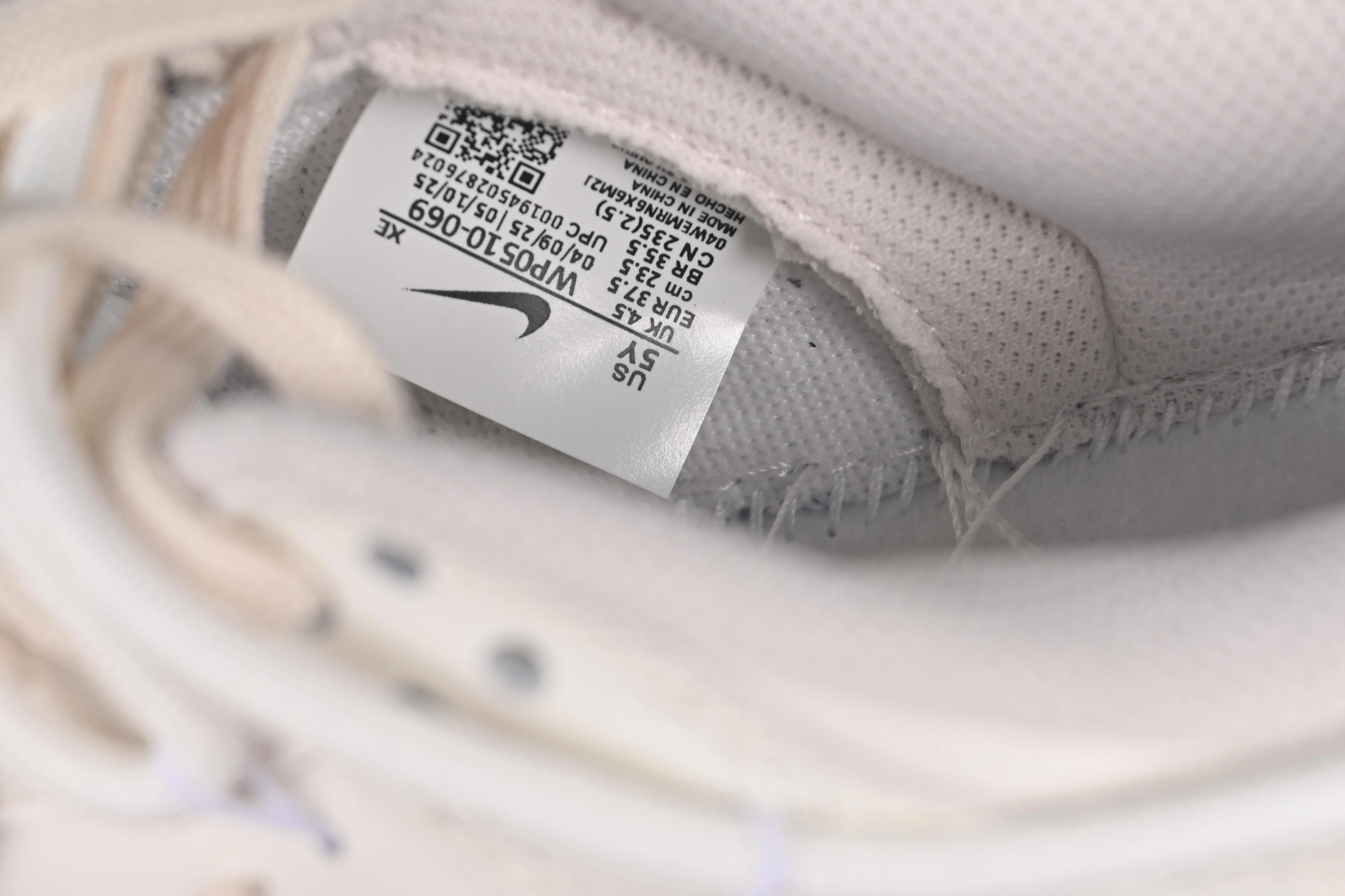 All categories Nk SB Dunk Series Nk SB Dunk Low High-end customized low-top sneakers Nike SB Dunk Low "Just Do it" Anniversary high-end customized low-top casual sneakers WP0510-069